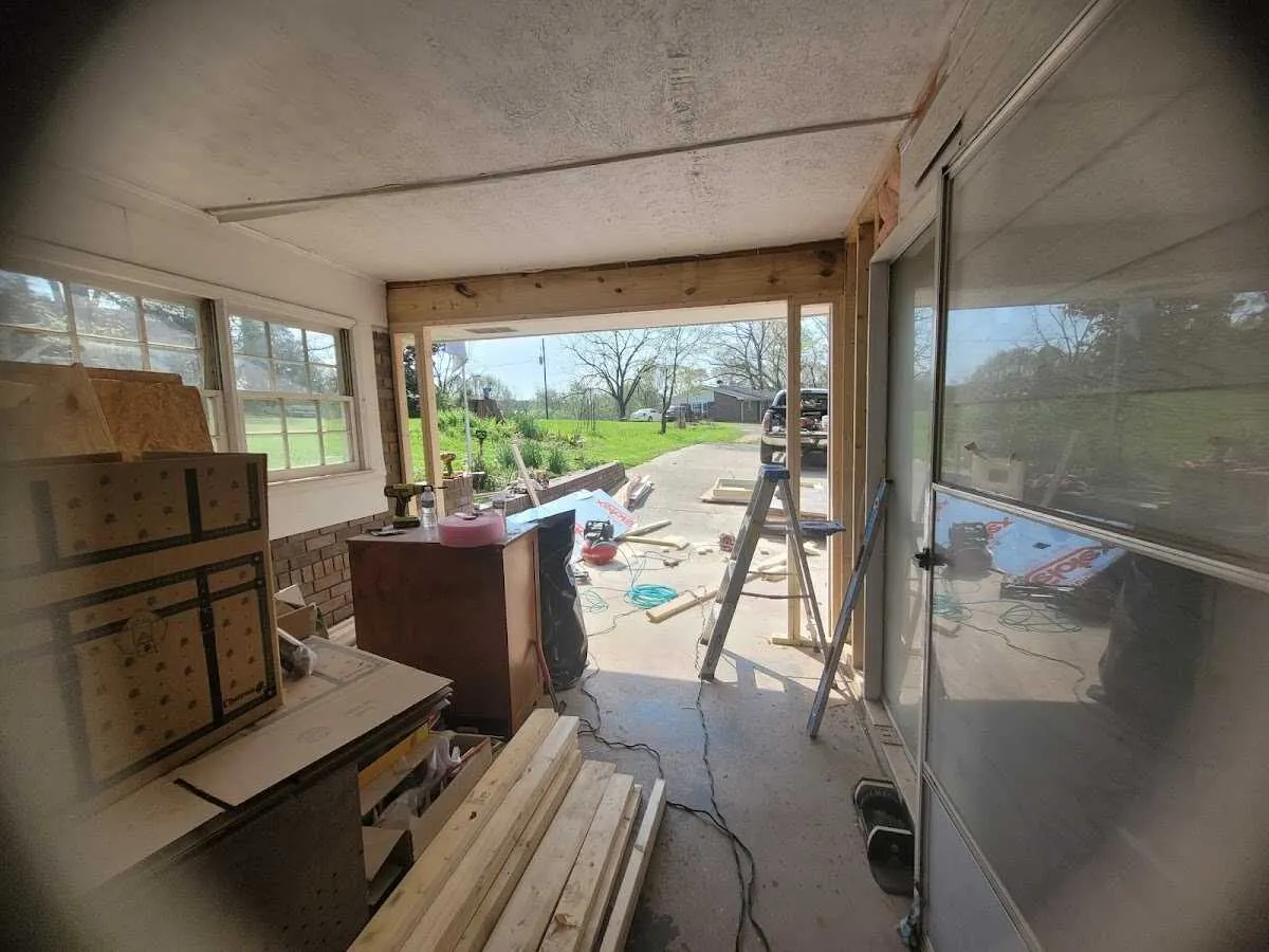 Air movers and dehumidifier for Drying & Dehumidification in Cherryland